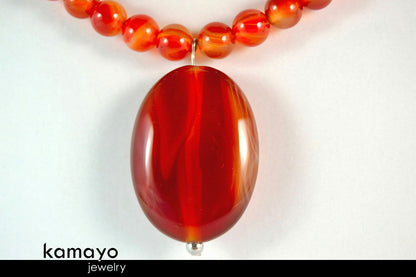 RED AGATE NECKLACE - Natural Oval Pendant and Round Beads